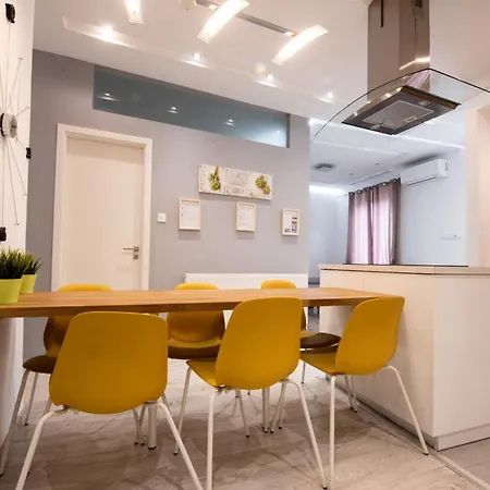Modern Downtown Retreat At Akacfa 36 Apartment *
