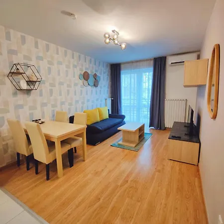 Maple Tree Budget Appartamento Budapest