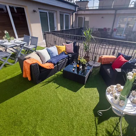 Apartment Luxurious Penthouse In The Heart Of *