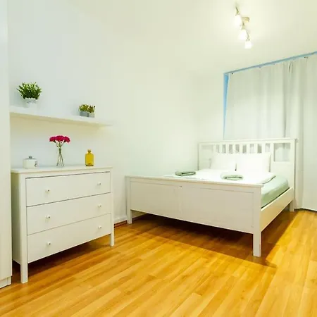 Diplomat Quarter 2 Bdr By Newave Apartment Budapest