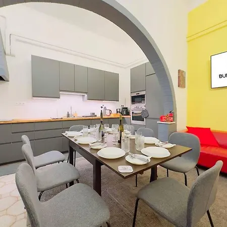 New! Huge Luxury 5br In - Rose House Apartment