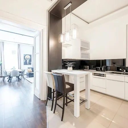 Exclusive Center Elizabeth Grand W' 3bedrm * Budapest