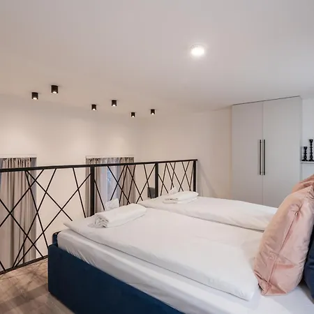 E44 - Erzsebet Boulevard - Location By Bqa * Budapest