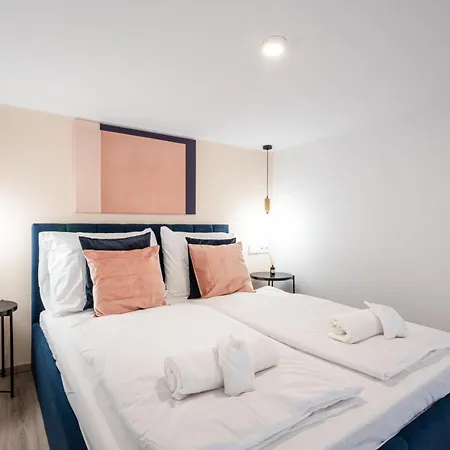 E44 - Erzsebet Boulevard - Location By Bqa Apartment Budapest