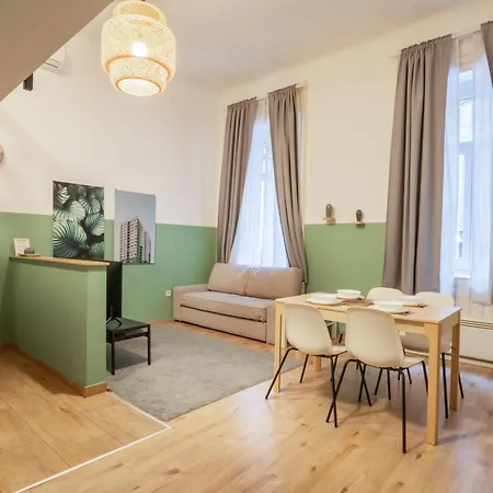 Cosy In Terezvaros W41 *