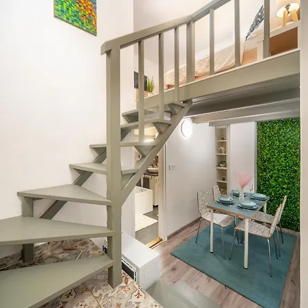 A77 Buda Castle Apartment *