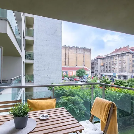Very - Free Parking - Sunny Balcony Budapest