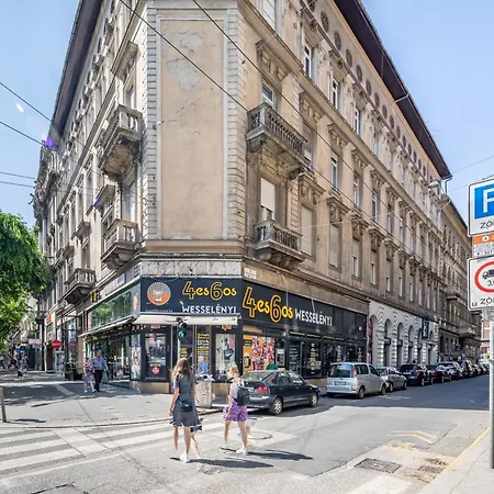 Very - Balcony - Free Parking Apartment Budapest