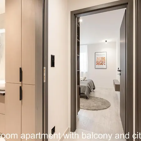 Buda Side Luxury 3-4-5 Apartment *