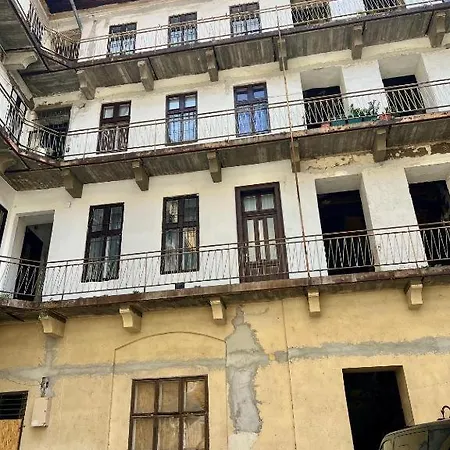 Apartment Gozsdu Court Three Roses Budapest