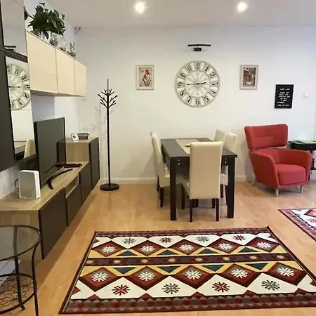 Apartment N16-spacey, Modern Family Flat For 5 Budapest