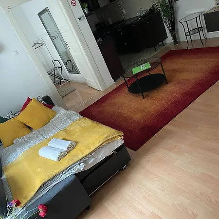 N16-spacey, Modern Family Flat For 5 * Budapest
