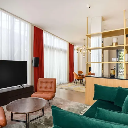 Pullman Hotel