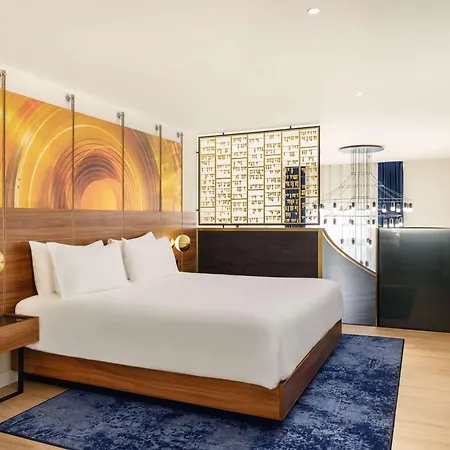 Hotel Pullman 5*