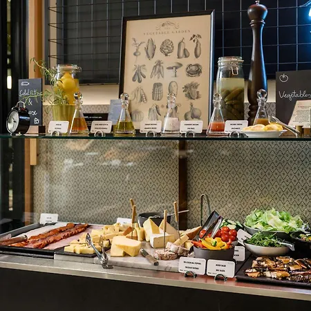 Hotel Pullman 5*