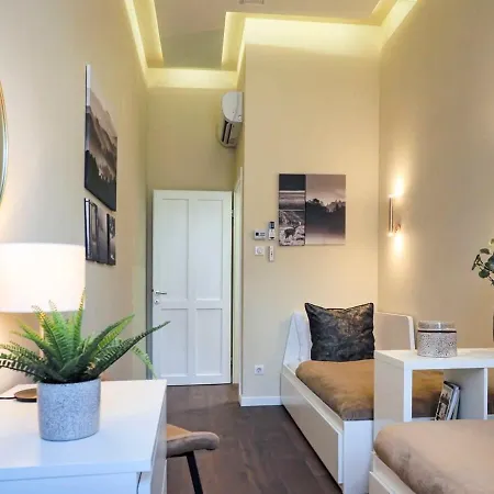New Chic & Very * Budapešť
