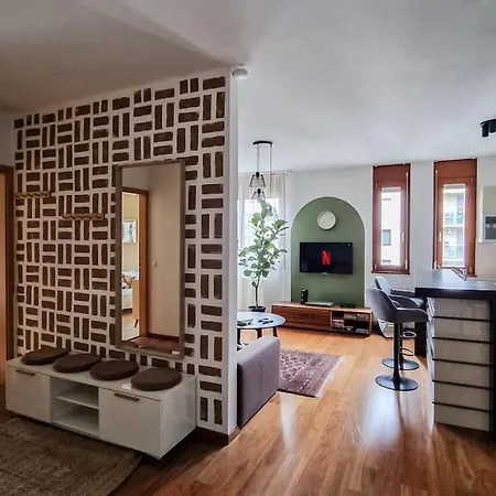 Boho Stylish Ap - Private Garage Apartment Budapest