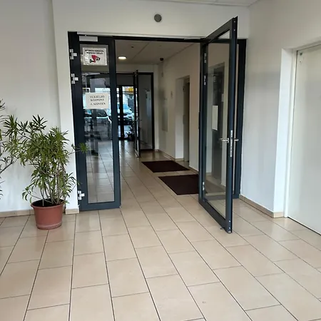 Apartment Szegedi54 *