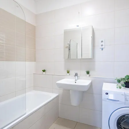 Apartament - Balcony - Cozy - Ac