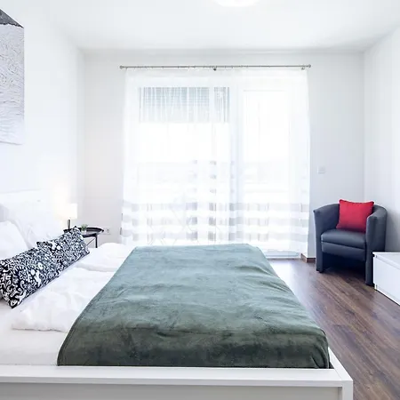 Apartment - Balcony - Cozy - Ac *