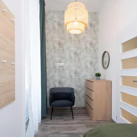 Apartment Huge Aparment In The Center With Air Conditioning Budapest