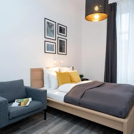 Huge Aparment In The Center With Air Conditioning *