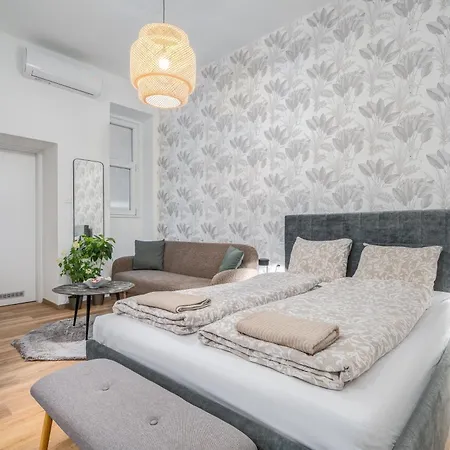 Bazilika-d45 Premium Apartment Budapest