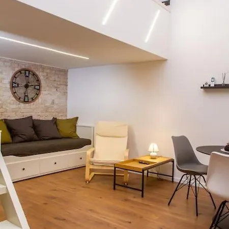 Hero Square Apartment Budapest