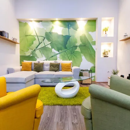 Galerie Grandeur With 2br By Newave * Budapest