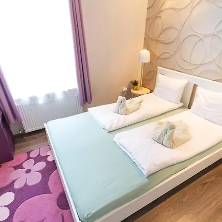 Galerie Grandeur With 2br By Newave