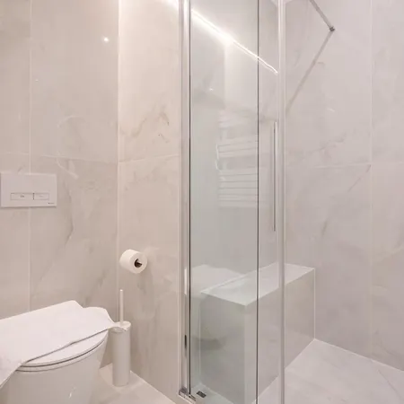W8 - Wesselenyi Stylish - Location By Bqa Apartment *