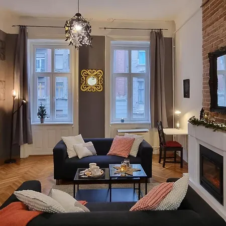 Apartment Your Place