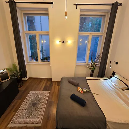 Da Vinci Loft By Corvin - Near M3 Metro