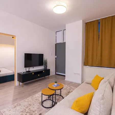 Apartment N' Cozy T8 W' 2bedrm Budapest