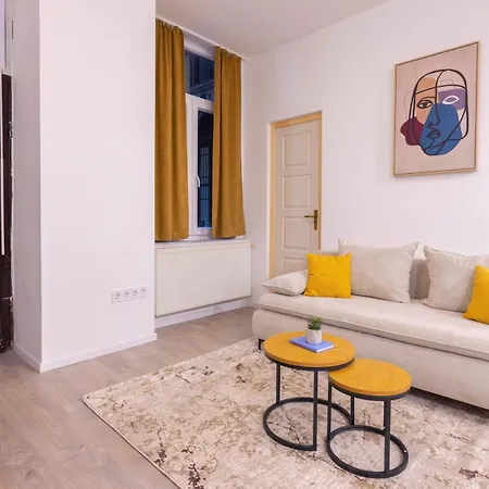 N' Cozy T8 W' 2bedrm Budapest