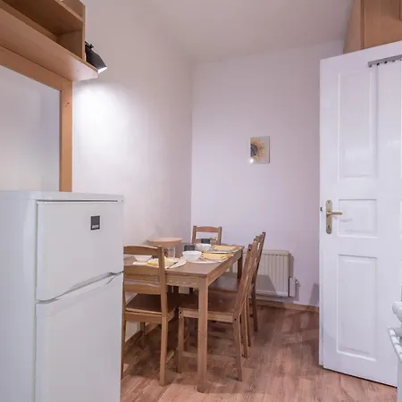 Chic Urban Retreat Bacso Budapest