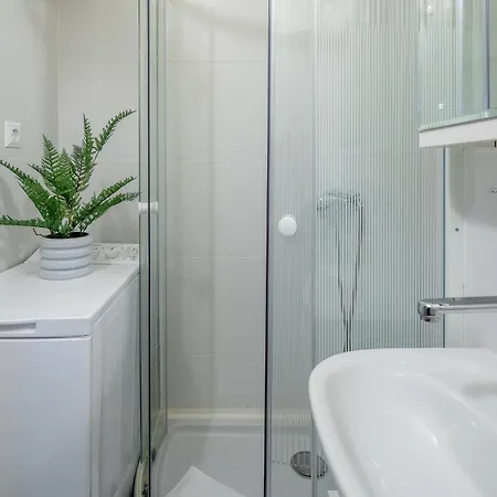 Chic Urban Retreat Bacso Apartment Budapest