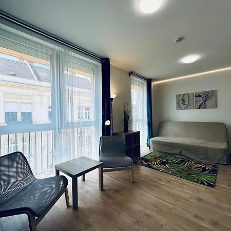 Citystay Aparthotel