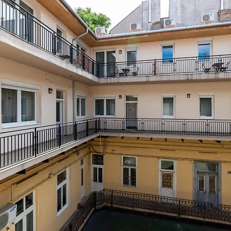 Citystay Aparthotel