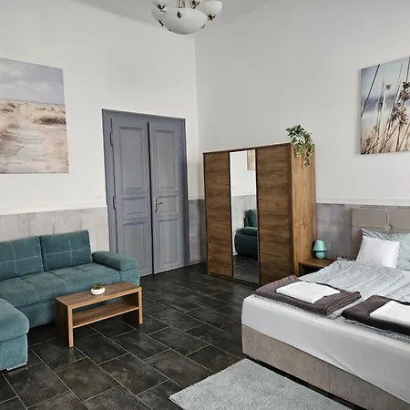 D3 Basilica Luxury Spacious Free Parking For 1 Car Apartment
