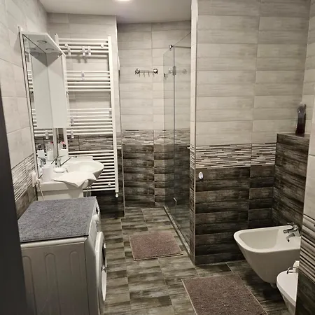 D3 Basilica Luxury Spacious Free Parking For 1 Car Apartment Budapest