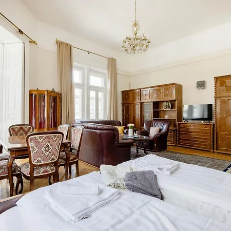 Apartment Vintagebuild2bdr2bthr Budapest