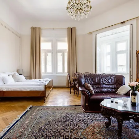 Apartment Vintagebuild2bdr2bthr Budapest