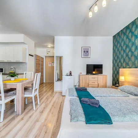 Elegant Nest One