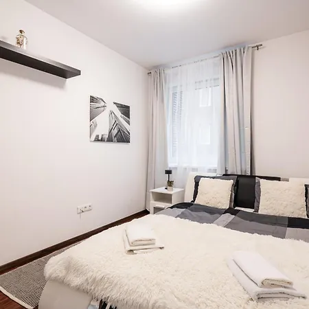 Viola - Free Parking And Balcony Apartment *