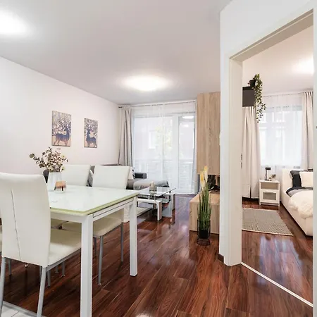 Apartment Viola - Free Parking And Balcony Budapest