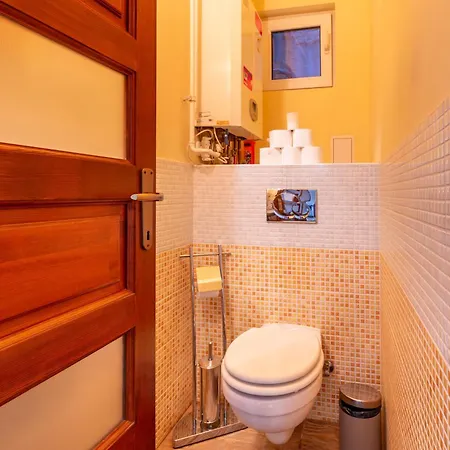 Apartamento Vibrant Neighborhood Vibes