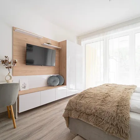 Aparthotel Westside Garden By Urbanrent