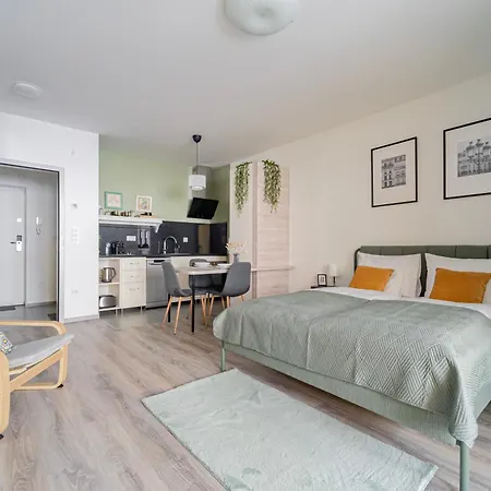 Aparthotel Westside Garden By Urbanrent
