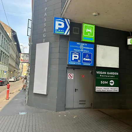 Apartamento Enzo Capo Jacuzzi Andrassy Budapeste
